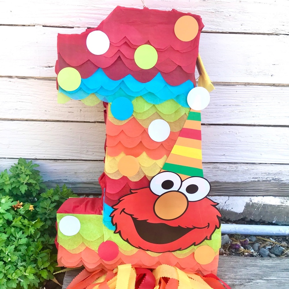 Elmo Number One Piñata Sesame Street party